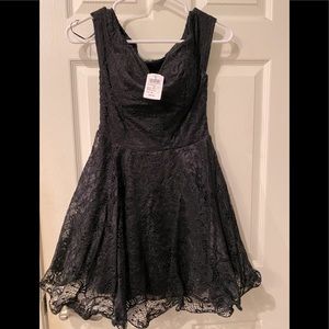 NWT Windsor formal dress